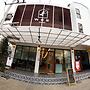 Wee Hostel