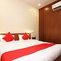 OYO Flagship 23709 Hotel Meerut International