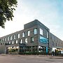 Ecome Hotel