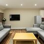 Stunning Penthouse in NQ, City Centre ! Sleeps 8