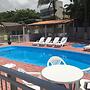 Casa 4 Laranja - Casa piscina 10 pessoas