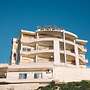 Panorama Apartments & Rooms