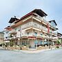 Amfion Hotel
