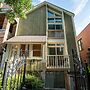 Lincoln Park Suites Operated by Roscoe Village Guesthouse