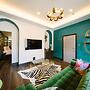 Absoluxe Suites