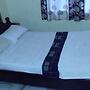 Iroomz Krishna Grand Inn