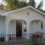 Oluwa Seun Beach Cottages