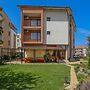 2 Bedroom Apartment in Dafinka Guest House