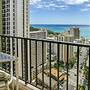 Waikiki Banyan - Ocean View Tower 2 Suite 3214
