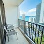 Waikiki Banyan - Ocean View Tower 1 Suite 2210