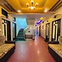 Hotel Goodluck Residency