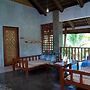 Sinag Hostel - Adults Only