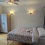 Apartment near Metro Monk Station