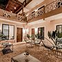 Hotel Colonial Zaci by GuruHotel