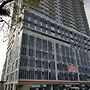 Executive Seaview at Icon Residence