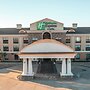 Holiday Inn Express Hotel & Suites St. Robert by IHG