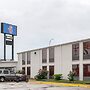 Motel 6 New Orleans, LA - Near Downtown