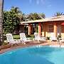 Villa Flamboyan