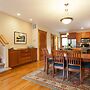 Columbia West 3 Bedroom Condo by RedAwning