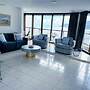 Cairns Ocean View Apartment in Aquarius