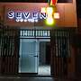 Hostal Seven