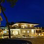 Aurum Suites