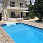 3 Bed Villa 10 Minutes Drive From Beautiful Beach