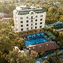 Golden Emerald Resort