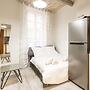 Great brand new 1 bedroom apartment in the center of old Antibes