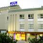 Hotel Milam Inn