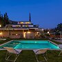 6 Bd Villa With Swimming Pool Close to City Center - Casa del Cadí