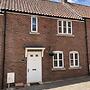 3 Crown Barton - Glastonbury