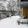 Apple Tree Cabin With River Views