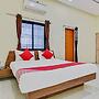 OYO 38656 Hotel Siddheshwar