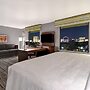 Hampton Inn & Suites Las Vegas Convention Center - No Resort Fee