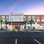 Holiday Inn Express And Suites Greenville - Taylors, an IHG Hotel