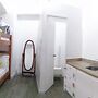 V - Rooms Hostel - Adults Only