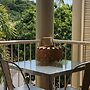 Port Douglas Apts on Macrossan Street