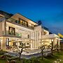 Tuan Chau Kingly Villa