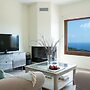 Family Vacation home with Views in Heart of Mani