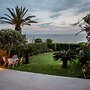 Oikia Eleanthi - Beachfront Garden Home