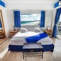 Paradise Beachfront & Nightlife Heart