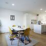 Stylish modern home in Manchester city centre with parking