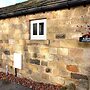 Country School Cottage near Harwood