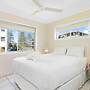 Superb 1 Bedroom Apartment Near the Beach