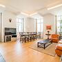 Spacious and Bright Apartment in Cais Sodre