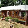 Enchanted - 1 Bedrooms, 1 Baths, Sleeps 2 Cabin by RedAwning