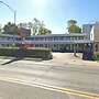 OYO Hotel Edgebrook Chicago North Shore