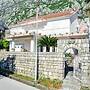Waterfront Apartment Petrovina