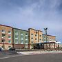 Best Western Plus Desert View Inn & Suites